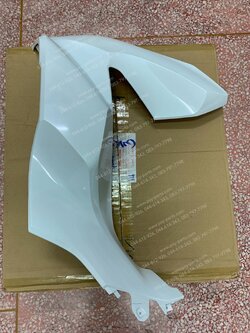 ฝาครอบไฟหน้า-ซ้าย PCX 160 แท้ๆ สีขาวใหม่ (B61) 64502-K1Z-J10ZM