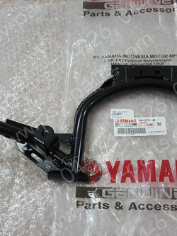 ขาตั้งคู่ NMAX/20 แท้ๆ B6H-F7111-00 (ไม่เท่ารุ่นเก่า ตรวจสอบรุ่นก่อนสั่ง)