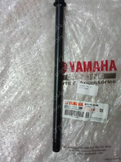 แกนล้อหน้า XMAX แท้ๆ B74-F5181-00