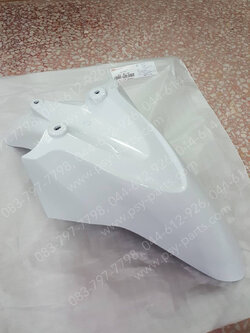 บังโคลนหน้า CLICK-I (T) สีขาว (H196) 