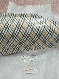 ฝาครอบข้างซ้าย FINO แท้ๆ (อะไหล่แต่ง) ลายสก็อต 4D0-F1711-Q2-S1 