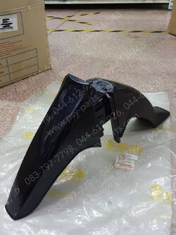 บังโคลนหน้า CRYSTAL แท้ๆ สีน้ำเงิน 53111-31C00-372T