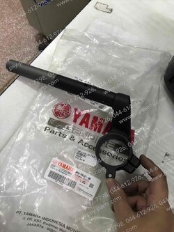 แฮนด์ R 15/NEW แท้ๆ ซ้าย-สีดำ BK6-F6121-00 