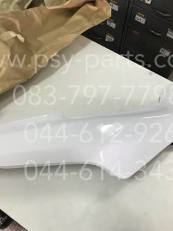 ฝาครอบข้างขวา BEAT-R แท้ๆ สีขาว 87320-KBA-920ZC