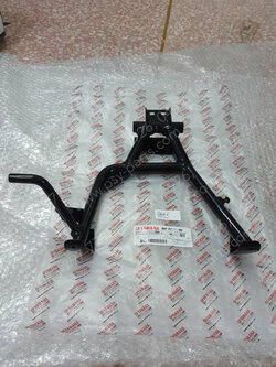 ขาตั้งคู่ FINN แท้ๆ B6F-F7111-00