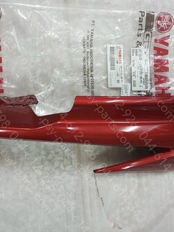 ฝาครอบข้างขวา GT 125 แท้ๆ สีแดงบรอนซ์ (918) 2SX-F1721-00-P2 