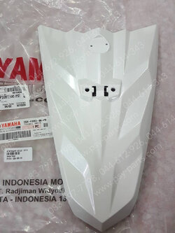 ฝาครอบแตร GT 125 แท้ๆ สีขาว 2SX-F3391-00-P0 