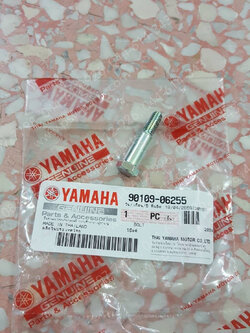 น็อตขันมือเบรคหน้า MIO, MIO 125-I แท้ๆ ซิ้ง 90109-06255