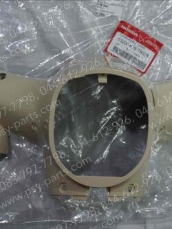 เสื้อไฟหน้าตัวล่าง DREAM SUPER CUB/ไฟกลม แท้ๆ สีขาวครีม (214) 53206-K76-T60ZB 