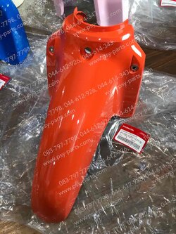 บังโคลนหน้า DREAM 110-I (DREAM SUPER CUB) แท้ๆ สีส้ม 61100-KZV-T00YB 