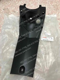 คอนโซลกลาง X 1 แท้ๆ สีดำ 5YW-F842M-00 