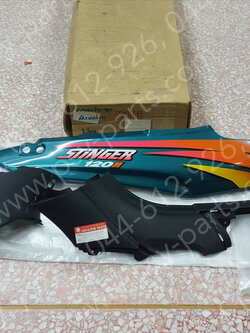 ฝาครอบข้างขวา STINGER-M แท้ๆ สีเขียว 47111-21D30-832