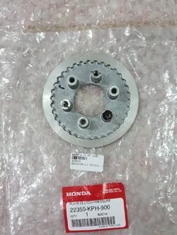 ดุมคลัทช์ WAVE 125 แท้ๆ 6 หลัก 22350-KPH-900