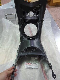 คอนโซลกลาง AEROX แท้ๆ สีดำด้าน BF6-F842M-00