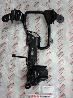 เหล็กยึดบังลม QBIX แท้ๆ BM9-F8356-00