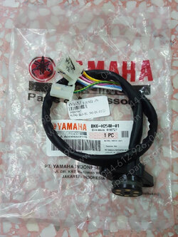 สวิทช์ไฟเกียร์ R 15/NEW, MT 15 แท้ๆ BK6-H2540-01 (ใช้ไม่ได้กับ YZF/R 15) 