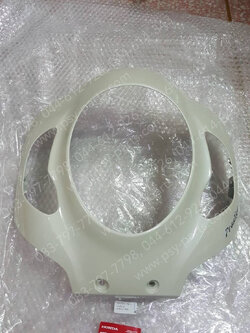 ฝาครอบไฟหน้า SCOOPY/21 แท้ๆ สีขาวครีม (C13P) 64300-K2F-TB0ZB