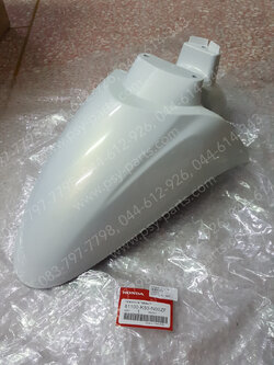 บังโคลนหน้า SCOOPY/17 แท้ๆ สีขาวมุก (A87) 61100-K93-N00ZF 