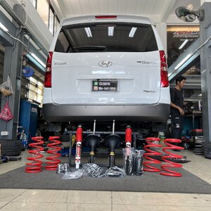 [YSS]Hyundai H1 | โช้คอัพ Monroe OE Spectrum + YSS DTG Plus + สปริง YSS Comfort | แก้รถตู้โคลงเคลง นุ่มสบาย - ยางเจริญรุ่งเรือง โทร. 08-65691915