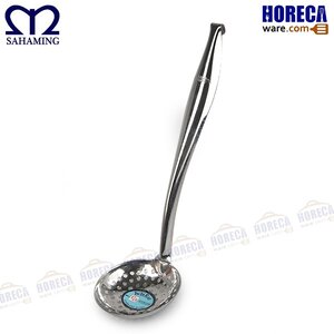 กระบวยด้ามตลอดเล็กเจาะ 7ซม. ทวินเร กระเบนคู่