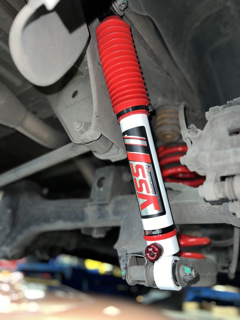 Hyundai H1 | โช้คอัพ Hybrid Set Monroe OE Spectrum + YSS DTG Plus + สปริง YSS | คืนความนุ่มนวล - ยางเจริญรุ่งเรือง จัดชุดอัปเกรด Hybrid Set เพื่อความสมบูรณ์แบบ: คู่หน้า Monroe OE Spectrum: เน้นความ นุ่มนวล สบายสไตล์รถยุโรป ลดแรงสั่นสะเทือนในห้องโดยสาร คู่หลัง YSS DTG Plus (ปรับ 7 ระดับ): โช้คอัพหลังปรับได้ 7 ระดับ เพิ่มความ หนึบแน่น และมั่นคงเมื่อบรรทุกผู้โดยสาร สปริง YSS Performance (หน้า/หลัง): สปริงที่ถูกออกแบบมาเพื่อ บาลานซ์น้ำหนักรถตู้ ช่วยลดอาการโยนตัวได้อย่างมีประสิทธิภาพ สิ่งที่จะได้รับหลังจากเข้ารับบริการ: ความนิ่งและสบาย: รถโคลงเคลงน้อยลง ผู้โดยสารแถวหลังนั่งสบายยิ่งขึ้นอย่างชัดเจน ควบคุมแม่นยำ: การผสานชุดโช้คอัพที่ลงตัว ช่วยให้พวงมาลัยตอบสนองดีขึ้น อะไหล่คุณภาพพรีเมียม: มั่นใจในคุณภาพของแบรนด์ Monroe และ YSS จบครบในที่เดียว: ติดตั้ง Setup และตั้งศูนย์โดยทีมช่างผู้เชี่ยวชาญ เหมาะสำหรับใคร? เจ้าของ H1 ที่เน้นความสบายของผู้โดยสารเป็นหลัก และต้องการความหนึบที่ปรับได้ ผู้ที่ต้องการฟื้นฟูช่วงล่างให้กลับมาสมบูรณ์และมั่นใจในการเดินทางไกล ยกระดับรถตู้ของคุณให้ขับขี่ปลอดภัยและสบายที่สุด! นัดหมายเข้ารับบริการได้เลยครับ สอบถามข้อมูลเพิ่มเติม หรือนัดหมายเข้ารับบริการ ️ : 08-6569-1915 ️ : 08-6544-5963 Line id : @88rw Location : https://goo.gl/maps/HrNUAZXPN94KvxZ98 Facebook : https://www.facebook.com/88rwtire #Hyundai #H1 #รถตู้ #Monroe #YSS #DTGPlus #โช้คอัพ #สปริง #ช่วงล่าง #ยางเจริญรุ่งเรือง #นนทบุรี #งามวงศ์วาน #ตั้งศูนย์ #อะไหล่ช่วงล่าง Tags สำหรับ Content Post: โช้คอัพ, Monroe OE Spectrum, YSS DTG Plus, YSS Spring Performance, Hyundai H1, รถตู้ H1, ช่วงล่างรถยนต์, อัปเกรดช่วงล่าง, ยางเจริญรุ่งเรือง, นนทบุรี, งามวงศ์วาน, ตั้งศูนย์ Hyundai H1 | โช้คอัพ Hybrid Set Monroe OE Spectrum + YSS DTG Plus + สปริง YSS | คืนความนุ่มนวล - ยางเจริญรุ่งเรือง จัดชุดอัปเกรด Hybrid Set เพื่อความสมบูรณ์แบบ: คู่หน้า Monroe OE Spectrum: เน้นความ นุ่มนวล สบายสไตล์รถยุโรป ลดแรงสั่นสะเทือนในห้องโดยสาร คู่หลัง YSS DTG Plus (ปรับ 7 ระดับ): โช้คอัพหลังปรับได้ 7 ระดับ เพิ่มความ หนึบแน่น และมั่นคงเมื่อบรรทุกผู้โดยสาร สปริง YSS Performance (หน้า/หลัง): สปริงที่ถูกออกแบบมาเพื่อ บาลานซ์น้ำหนักรถตู้ ช่วยลดอาการโยนตัวได้อย่างมีประสิทธิภาพ สิ่งที่จะได้รับหลังจากเข้ารับบริการ: ความนิ่งและสบาย: รถโคลงเคลงน้อยลง ผู้โดยสารแถวหลังนั่งสบายยิ่งขึ้นอย่างชัดเจน ควบคุมแม่นยำ: การผสานชุดโช้คอัพที่ลงตัว ช่วยให้พวงมาลัยตอบสนองดีขึ้น อะไหล่คุณภาพพรีเมียม: มั่นใจในคุณภาพของแบรนด์ Monroe และ YSS จบครบในที่เดียว: ติดตั้ง Setup และตั้งศูนย์โดยทีมช่างผู้เชี่ยวชาญ เหมาะสำหรับใคร? เจ้าของ H1 ที่เน้นความสบายของผู้โดยสารเป็นหลัก และต้องการความหนึบที่ปรับได้ ผู้ที่ต้องการฟื้นฟูช่วงล่างให้กลับมาสมบูรณ์และมั่นใจในการเดินทางไกล ยกระดับรถตู้ของคุณให้ขับขี่ปลอดภัยและสบายที่สุด! นัดหมายเข้ารับบริการได้เลยครับ สอบถามข้อมูลเพิ่มเติม หรือนัดหมายเข้ารับบริการ ️ : 08-6569-1915 ️ : 08-6544-5963 Line id : @88rw Location : https://goo.gl/maps/HrNUAZXPN94KvxZ98 Facebook : https://www.facebook.com/88rwtire #Hyundai #H1 #รถตู้ #Monroe #YSS #DTGPlus #โช้คอัพ #สปริง #ช่วงล่าง #ยางเจริญรุ่งเรือง #นนทบุรี #งามวงศ์วาน #ตั้งศูนย์ #อะไหล่ช่วงล่าง Tags สำหรับ Content Post: โช้คอัพ, Monroe OE Spectrum, YSS DTG Plus, YSS Spring Performance, Hyundai H1, รถตู้ H1, ช่วงล่างรถยนต์, อัปเกรดช่วงล่าง, ยางเจริญรุ่งเรือง, นนทบุรี, งามวงศ์วาน, ตั้งศูนย์