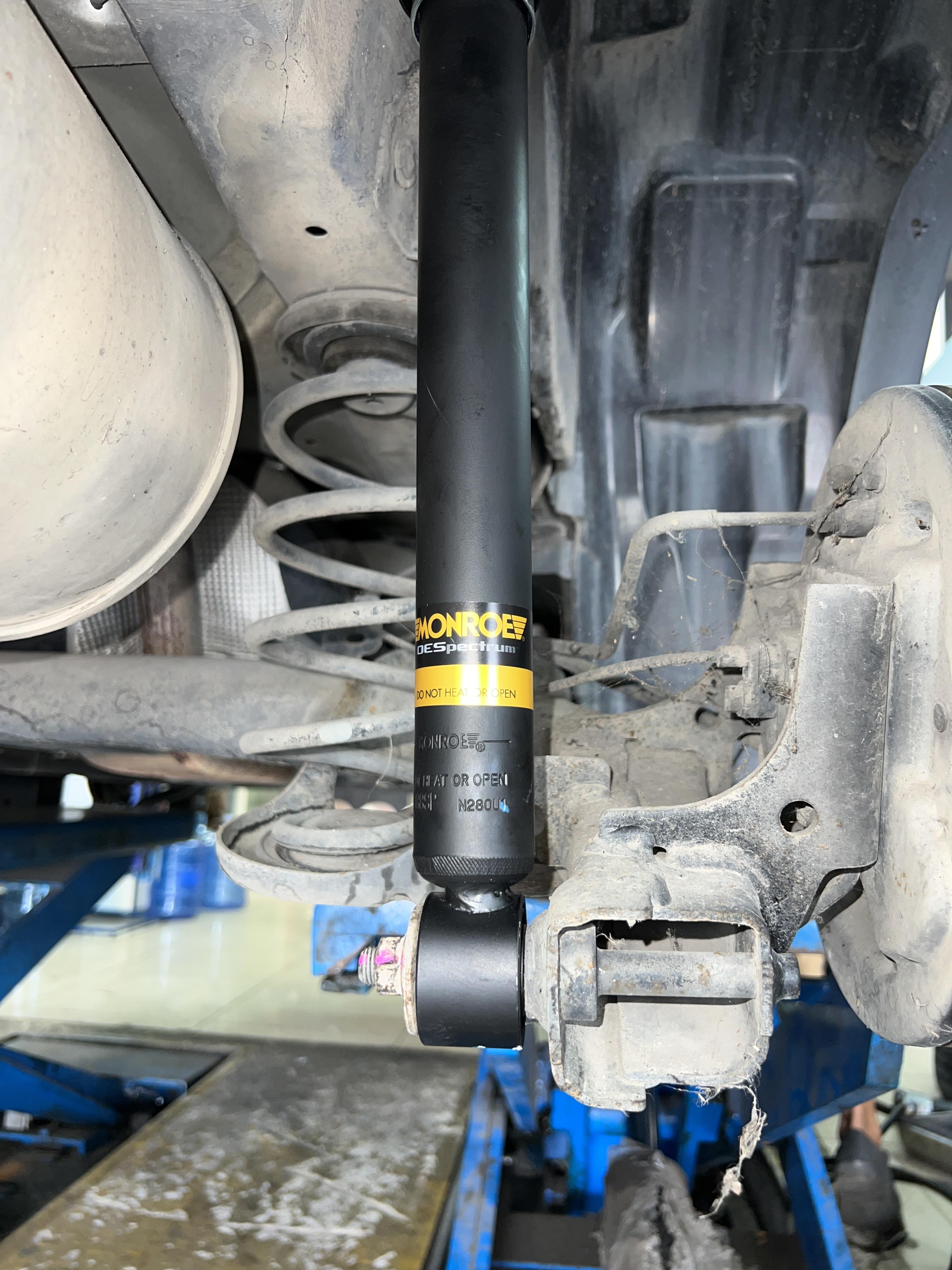 Suzuki Swift 2013 จัดชุดใหญ่ ฟื้นฟูสมรรถนะและความปลอดภัยแบบครบวงจร! โช้คอัพ Monroe OE Spectrum: คืนความ นุ่มนวล สบายสไตล์รถยุโรป ขับขี่มั่นใจกว่าเดิม ปีกนกล่างแท้เบิกศูนย์: คืนความแม่นยำในการควบคุมรถ ลดเสียงกุกกัก ยางรองแท่นเครื่องแท้ 3 จุด: แก้ปัญหาอาการ สั่น ของเครื่องยนต์ ให้รถกลับมานิ่งสนิท ซ่อมแร็คพวงมาลัย: แก้ปัญหาพวงมาลัยหลวม/มีเสียงดัง ให้การบังคับเลี้ยวคมชัด กระปุกน้ำฉีดกระจกแท้: เปลี่ยนใหม่ให้ระบบทำงานสมบูรณ์ สิ่งที่จะได้รับหลังจากเข้ารับบริการ: รถกลับมานิ่งสนิท: แก้ปัญหาอาการสั่นของเครื่องยนต์และช่วงล่างได้อย่างตรงจุด ขับขี่สบายและปลอดภัย: ช่วงล่างใหม่, โช้คอัพใหม่, และระบบบังคับเลี้ยวที่แม่นยำ อะไหล่คุณภาพแท้: ใช้เฉพาะอะไหล่แท้เบิกศูนย์และอะไหล่คุณภาพสูง (Monroe) ที่วางใจได้ เหมาะสำหรับใคร? เจ้าของ Swift ที่ต้องการฟื้นฟูสภาพรถให้กลับมาสมบูรณ์แบบที่สุด ผู้ที่ต้องการจบทุกปัญหาช่วงล่างและแท่นเครื่องในที่เดียว รถเก่าก็ซ่อมได้! แวะมาตรวจเช็กกับผู้เชี่ยวชาญวันนี้ครับ สอบถามข้อมูลเพิ่มเติม หรือนัดหมายเข้ารับบริการ ️ : 08-6569-1915 ️ : 08-6544-5963 Line id : @88rw Location : https://goo.gl/maps/HrNUAZXPN94KvxZ98 Facebook : https://www.facebook.com/88rwtire #Suzuki #Swift #Monroe #ช่วงล่าง #ซ่อมแร็ค #ยางแท่นเครื่อง #อะไหล่แท้ #ยางเจริญรุ่งเรือง #นนทบุรี #งามวงศ์วาน Suzuki Swift 2013 จัดชุดใหญ่ ฟื้นฟูสมรรถนะและความปลอดภัยแบบครบวงจร! โช้คอัพ Monroe OE Spectrum: คืนความ นุ่มนวล สบายสไตล์รถยุโรป ขับขี่มั่นใจกว่าเดิม ปีกนกล่างแท้เบิกศูนย์: คืนความแม่นยำในการควบคุมรถ ลดเสียงกุกกัก ยางรองแท่นเครื่องแท้ 3 จุด: แก้ปัญหาอาการ สั่น ของเครื่องยนต์ ให้รถกลับมานิ่งสนิท ซ่อมแร็คพวงมาลัย: แก้ปัญหาพวงมาลัยหลวม/มีเสียงดัง ให้การบังคับเลี้ยวคมชัด กระปุกน้ำฉีดกระจกแท้: เปลี่ยนใหม่ให้ระบบทำงานสมบูรณ์ สิ่งที่จะได้รับหลังจากเข้ารับบริการ: รถกลับมานิ่งสนิท: แก้ปัญหาอาการสั่นของเครื่องยนต์และช่วงล่างได้อย่างตรงจุด ขับขี่สบายและปลอดภัย: ช่วงล่างใหม่, โช้คอัพใหม่, และระบบบังคับเลี้ยวที่แม่นยำ อะไหล่คุณภาพแท้: ใช้เฉพาะอะไหล่แท้เบิกศูนย์และอะไหล่คุณภาพสูง (Monroe) ที่วางใจได้ เหมาะสำหรับใคร? เจ้าของ Swift ที่ต้องการฟื้นฟูสภาพรถให้กลับมาสมบูรณ์แบบที่สุด ผู้ที่ต้องการจบทุกปัญหาช่วงล่างและแท่นเครื่องในที่เดียว รถเก่าก็ซ่อมได้! แวะมาตรวจเช็กกับผู้เชี่ยวชาญวันนี้ครับ สอบถามข้อมูลเพิ่มเติม หรือนัดหมายเข้ารับบริการ ️ : 08-6569-1915 ️ : 08-6544-5963 Line id : @88rw Location : https://goo.gl/maps/HrNUAZXPN94KvxZ98 Facebook : https://www.facebook.com/88rwtire #Suzuki #Swift #Monroe #ช่วงล่าง #ซ่อมแร็ค #ยางแท่นเครื่อง #อะไหล่แท้ #ยางเจริญรุ่งเรือง #นนทบุรี #งามวงศ์วาน