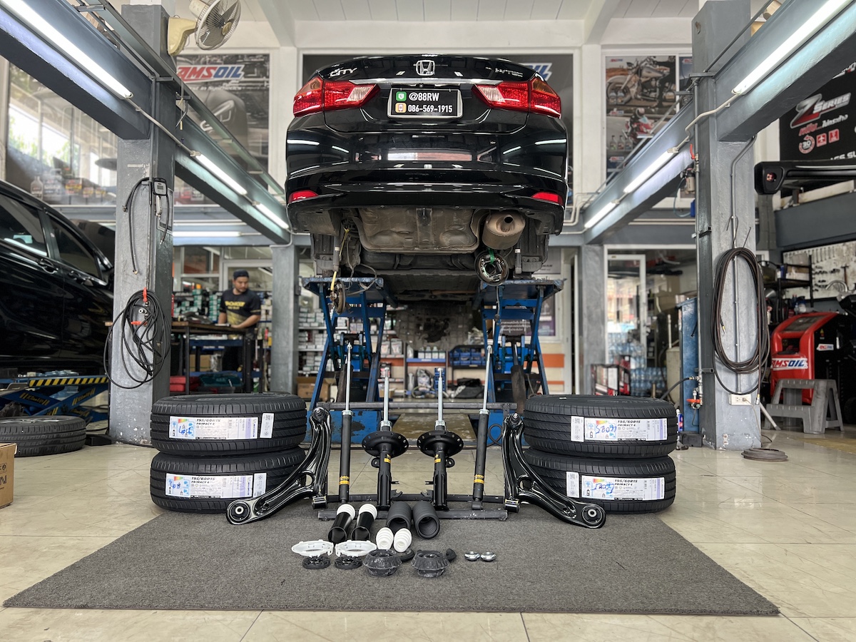 ติดตั้งโช้คอัพ Monroe OE Spectrum, ยาง Michelin Primacy 4, ปีกนกล่างแท้ และบูชคานหลัง สำหรับ Honda City 2015 ที่ร้านยางเจริญรุ่งเรือง นนทบุรี ติดตั้งโช้คอัพ Monroe OE Spectrum, ยาง Michelin Primacy 4, ปีกนกล่างแท้ และบูชคานหลัง สำหรับ Honda City 2015 ที่ร้านยางเจริญรุ่งเรือง นนทบุรี