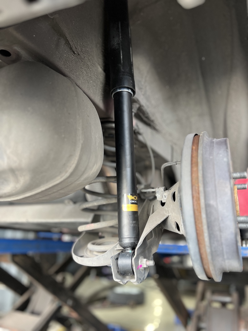 Toyota Yaris Gen1 ซ่อมบำรุงช่วงล่าง โช้คอัพ Monroe OE Spectrum: คืนความ นุ่มนวล สบายสไตล์รถยุโรป ด้วยเทคโนโลยี ICV ช่วยลดเสียงรบกวนและแรงสั่นสะเทือน ปีกนกล่าง TRW (คุณภาพ OEM): เปลี่ยนปีกนกล่างใหม่ เพื่อความแม่นยำในการควบคุม และคืนความนิ่งให้กับช่วงล่าง จบครบทุกปัญหา: ติดตั้งโดยทีมช่างผู้เชี่ยวชาญ พร้อมบริการตั้งศูนย์ด้วยเครื่องมือที่ทันสมัยที่สุด สิ่งที่จะได้รับหลังจากติดตั้ง: นุ่มสบายกว่าเดิม: ฟีลลิ่งการขับขี่ที่นุ่มนวลและยืดหยุ่นสูง ควบคุมแม่นยำ: รถทรงตัวได้ดีขึ้น เข้าโค้งมั่นใจ ความทนทานสูง: มั่นใจในคุณภาพอะไหล่ระดับ OEM และการติดตั้งที่ได้มาตรฐาน เหมาะสำหรับใคร? เจ้าของ Yaris ที่ต้องการ ความสบาย ในการขับขี่ประจำวัน ผู้ที่ต้องการฟื้นฟูช่วงล่างให้กลับมาสมบูรณ์และมั่นคงยิ่งขึ้น อย่าปล่อยให้รถคุณมีปัญหา! แวะมาตรวจเช็กกับผู้เชี่ยวชาญวันนี้ครับ สอบถามข้อมูลเพิ่มเติม หรือนัดหมายเข้ารับบริการ ️ : 08-6569-1915 ️ : 08-6544-5963 Line id : @88rw Location : https://goo.gl/maps/HrNUAZXPN94KvxZ98 Facebook : https://www.facebook.com/88rwtire #Toyota #Yaris #YarisGen1 #Monroe #TRW #ปีกนกล่าง #โช้คอัพ #ช่วงล่าง #ยางเจริญรุ่งเรือง #นนทบุรี #งามวงศ์วาน Toyota Yaris Gen1 ซ่อมบำรุงช่วงล่าง โช้คอัพ Monroe OE Spectrum: คืนความ นุ่มนวล สบายสไตล์รถยุโรป ด้วยเทคโนโลยี ICV ช่วยลดเสียงรบกวนและแรงสั่นสะเทือน ปีกนกล่าง TRW (คุณภาพ OEM): เปลี่ยนปีกนกล่างใหม่ เพื่อความแม่นยำในการควบคุม และคืนความนิ่งให้กับช่วงล่าง จบครบทุกปัญหา: ติดตั้งโดยทีมช่างผู้เชี่ยวชาญ พร้อมบริการตั้งศูนย์ด้วยเครื่องมือที่ทันสมัยที่สุด สิ่งที่จะได้รับหลังจากติดตั้ง: นุ่มสบายกว่าเดิม: ฟีลลิ่งการขับขี่ที่นุ่มนวลและยืดหยุ่นสูง ควบคุมแม่นยำ: รถทรงตัวได้ดีขึ้น เข้าโค้งมั่นใจ ความทนทานสูง: มั่นใจในคุณภาพอะไหล่ระดับ OEM และการติดตั้งที่ได้มาตรฐาน เหมาะสำหรับใคร? เจ้าของ Yaris ที่ต้องการ ความสบาย ในการขับขี่ประจำวัน ผู้ที่ต้องการฟื้นฟูช่วงล่างให้กลับมาสมบูรณ์และมั่นคงยิ่งขึ้น อย่าปล่อยให้รถคุณมีปัญหา! แวะมาตรวจเช็กกับผู้เชี่ยวชาญวันนี้ครับ สอบถามข้อมูลเพิ่มเติม หรือนัดหมายเข้ารับบริการ ️ : 08-6569-1915 ️ : 08-6544-5963 Line id : @88rw Location : https://goo.gl/maps/HrNUAZXPN94KvxZ98 Facebook : https://www.facebook.com/88rwtire #Toyota #Yaris #YarisGen1 #Monroe #TRW #ปีกนกล่าง #โช้คอัพ #ช่วงล่าง #ยางเจริญรุ่งเรือง #นนทบุรี #งามวงศ์วาน