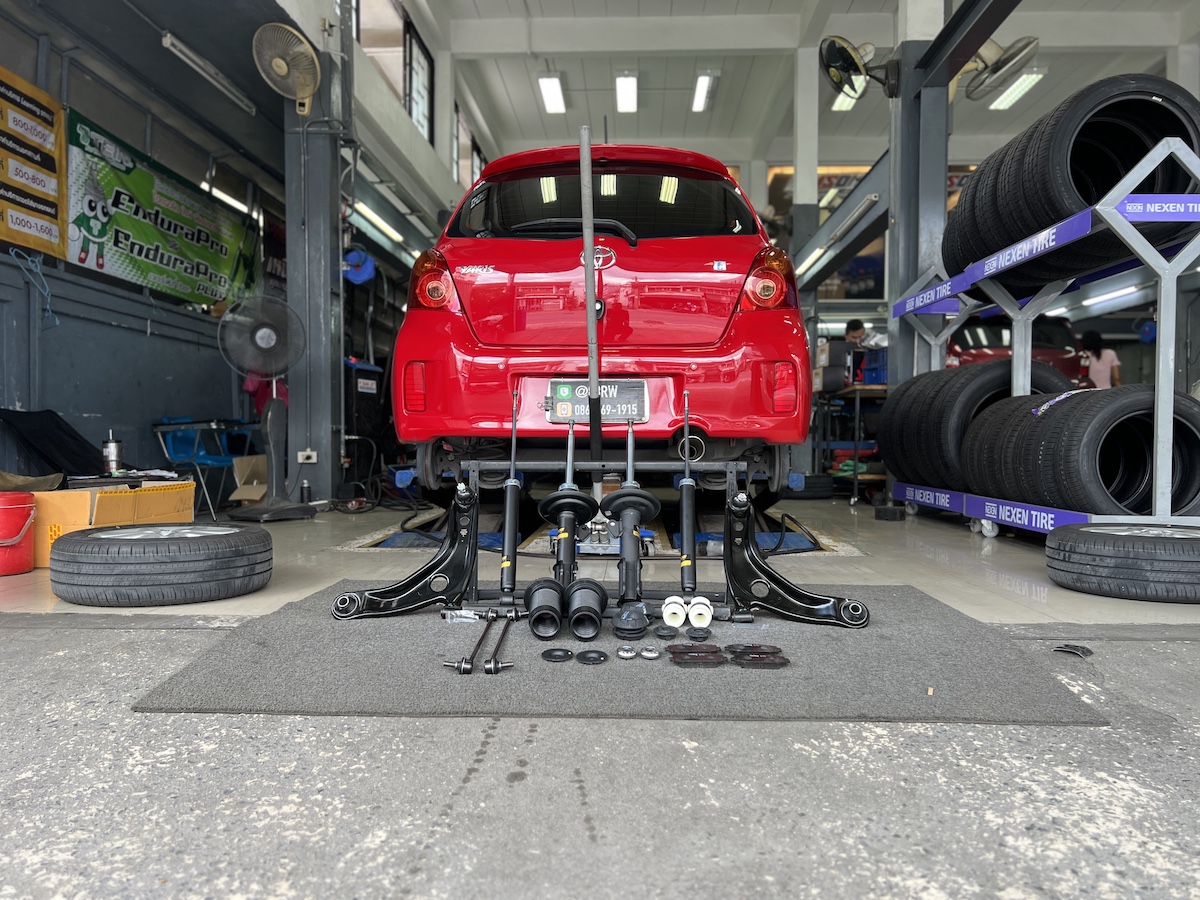 Toyota Yaris Gen1 ซ่อมบำรุงช่วงล่าง โช้คอัพ Monroe OE Spectrum: คืนความ นุ่มนวล สบายสไตล์รถยุโรป ด้วยเทคโนโลยี ICV ช่วยลดเสียงรบกวนและแรงสั่นสะเทือน ปีกนกล่าง TRW (คุณภาพ OEM): เปลี่ยนปีกนกล่างใหม่ เพื่อความแม่นยำในการควบคุม และคืนความนิ่งให้กับช่วงล่าง จบครบทุกปัญหา: ติดตั้งโดยทีมช่างผู้เชี่ยวชาญ พร้อมบริการตั้งศูนย์ด้วยเครื่องมือที่ทันสมัยที่สุด สิ่งที่จะได้รับหลังจากติดตั้ง: นุ่มสบายกว่าเดิม: ฟีลลิ่งการขับขี่ที่นุ่มนวลและยืดหยุ่นสูง ควบคุมแม่นยำ: รถทรงตัวได้ดีขึ้น เข้าโค้งมั่นใจ ความทนทานสูง: มั่นใจในคุณภาพอะไหล่ระดับ OEM และการติดตั้งที่ได้มาตรฐาน เหมาะสำหรับใคร? เจ้าของ Yaris ที่ต้องการ ความสบาย ในการขับขี่ประจำวัน ผู้ที่ต้องการฟื้นฟูช่วงล่างให้กลับมาสมบูรณ์และมั่นคงยิ่งขึ้น อย่าปล่อยให้รถคุณมีปัญหา! แวะมาตรวจเช็กกับผู้เชี่ยวชาญวันนี้ครับ สอบถามข้อมูลเพิ่มเติม หรือนัดหมายเข้ารับบริการ ️ : 08-6569-1915 ️ : 08-6544-5963 Line id : @88rw Location : https://goo.gl/maps/HrNUAZXPN94KvxZ98 Facebook : https://www.facebook.com/88rwtire #Toyota #Yaris #YarisGen1 #Monroe #TRW #ปีกนกล่าง #โช้คอัพ #ช่วงล่าง #ยางเจริญรุ่งเรือง #นนทบุรี #งามวงศ์วาน Toyota Yaris Gen1 ซ่อมบำรุงช่วงล่าง โช้คอัพ Monroe OE Spectrum: คืนความ นุ่มนวล สบายสไตล์รถยุโรป ด้วยเทคโนโลยี ICV ช่วยลดเสียงรบกวนและแรงสั่นสะเทือน ปีกนกล่าง TRW (คุณภาพ OEM): เปลี่ยนปีกนกล่างใหม่ เพื่อความแม่นยำในการควบคุม และคืนความนิ่งให้กับช่วงล่าง จบครบทุกปัญหา: ติดตั้งโดยทีมช่างผู้เชี่ยวชาญ พร้อมบริการตั้งศูนย์ด้วยเครื่องมือที่ทันสมัยที่สุด สิ่งที่จะได้รับหลังจากติดตั้ง: นุ่มสบายกว่าเดิม: ฟีลลิ่งการขับขี่ที่นุ่มนวลและยืดหยุ่นสูง ควบคุมแม่นยำ: รถทรงตัวได้ดีขึ้น เข้าโค้งมั่นใจ ความทนทานสูง: มั่นใจในคุณภาพอะไหล่ระดับ OEM และการติดตั้งที่ได้มาตรฐาน เหมาะสำหรับใคร? เจ้าของ Yaris ที่ต้องการ ความสบาย ในการขับขี่ประจำวัน ผู้ที่ต้องการฟื้นฟูช่วงล่างให้กลับมาสมบูรณ์และมั่นคงยิ่งขึ้น อย่าปล่อยให้รถคุณมีปัญหา! แวะมาตรวจเช็กกับผู้เชี่ยวชาญวันนี้ครับ สอบถามข้อมูลเพิ่มเติม หรือนัดหมายเข้ารับบริการ ️ : 08-6569-1915 ️ : 08-6544-5963 Line id : @88rw Location : https://goo.gl/maps/HrNUAZXPN94KvxZ98 Facebook : https://www.facebook.com/88rwtire #Toyota #Yaris #YarisGen1 #Monroe #TRW #ปีกนกล่าง #โช้คอัพ #ช่วงล่าง #ยางเจริญรุ่งเรือง #นนทบุรี #งามวงศ์วาน