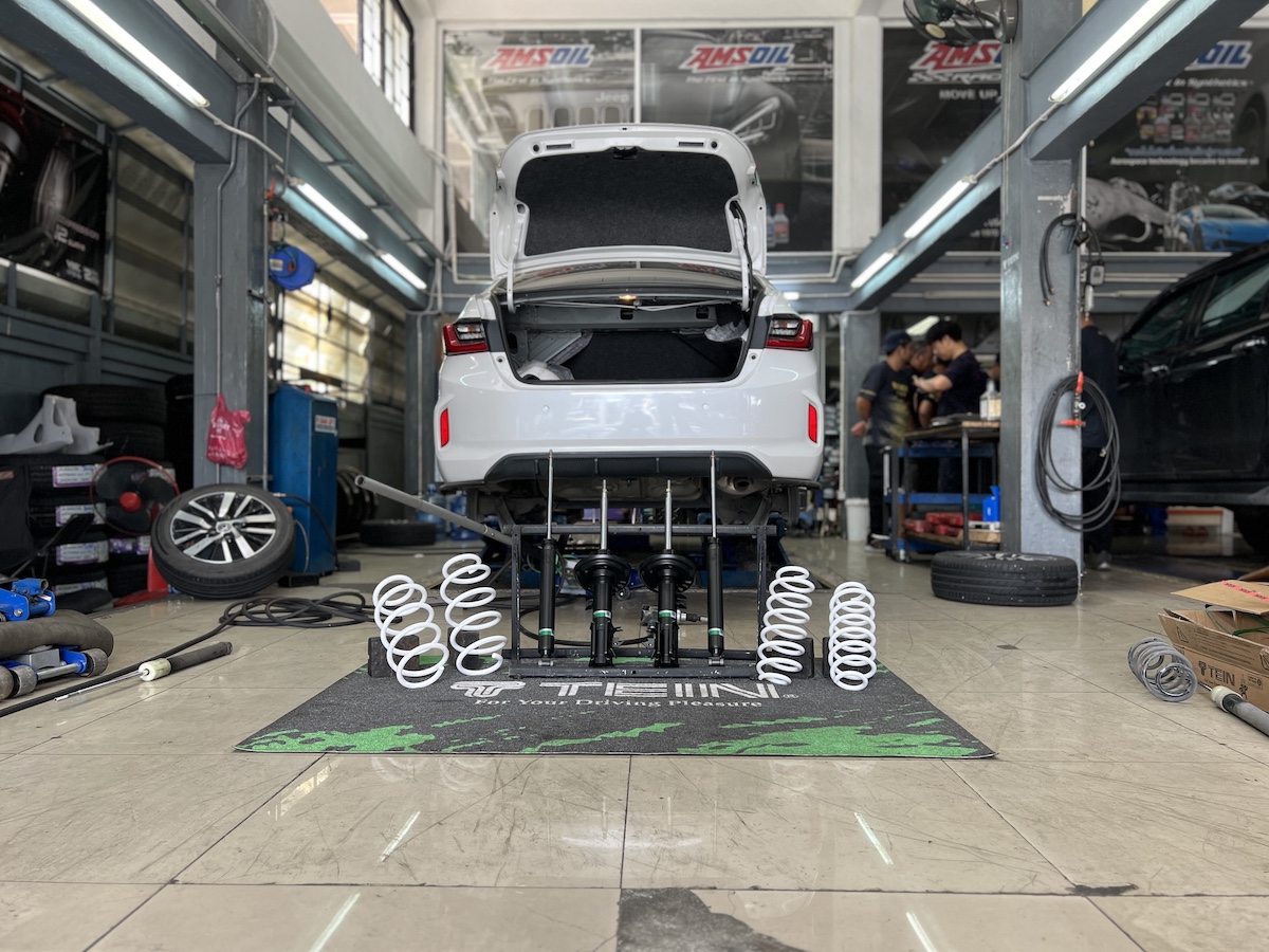 ติดตั้งโช้คอัพ Tein EnduraPro Basic พร้อมสปริง YSS Comfort สำหรับ Honda City Turbo 1.0 คืนความนุ่มนวล ที่ร้านยางเจริญรุ่งเรือง นนทบุรี ติดตั้งโช้คอัพ Tein EnduraPro Basic พร้อมสปริง YSS Comfort สำหรับ Honda City Turbo 1.0 คืนความนุ่มนวล ที่ร้านยางเจริญรุ่งเรือง นนทบุรี