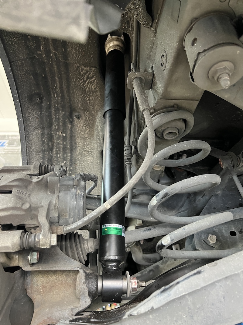 Mazda CX-5 KF | โช้คอัพ Tein EnduraPro Basic | คืนความหนึบแน่นสไตล์สปอร์ต - ยางเจริญรุ่งเรือง นนทบุรี Mazda CX-5 (KF) คันนี้...อัปเกรดความหนึบ คืนฟีลลิ่งสปอร์ต! ใครใช้ Mazda CX-5 (KF) แล้วรู้สึกว่าช่วงล่างเริ่มยวบยาบ โยนตัวมาก หรือไม่มั่นใจเมื่อเข้าโค้ง... ถึงเวลาเปลี่ยนโช้คอัพใหม่ เพื่อการขับขี่ที่มั่นใจและสบายกว่าที่เคย! เราขอแนะนำชุดอัปเกรดโช้คอัพที่ครบจบในชุดเดียว! ติดตั้งโช้คอัพ Tein EnduraPro Basic พร้อมอะไหล่ส่วนควบใหม่ครบชุด สิ่งที่จะได้รับหลังจากติดตั้ง: ฟีลลิ่งหนึบแน่นสไตล์ญี่ปุ่น: โช้คอัพ Tein EnduraPro Basic ให้ความหนึบแน่นที่เหนือกว่าโช้คเดิม แต่ยังคงความนุ่มนวลไว้ เทคโนโลยี H.B.S.: ช่วยดูดซับแรงกระแทกในจังหวะยุบตัวสุด ลดอาการกระดอนเมื่อเจอหลุมหรือคอสะพาน คุณภาพมาตรฐาน OEM: ผลิตจากวัสดุคุณภาพสูง ทนทาน และติดตั้งแทนของเดิมได้ทันที ไม่ต้องดัดแปลง ความมั่นคงที่เพิ่มขึ้น: รถทรงตัวได้นิ่งขึ้น เข้าโค้งมั่นใจ ลดอาการโคลงเคลงของรถ SUV เหมาะสำหรับใคร? เจ้าของ CX-5 KF ที่ต้องการความหนึบและมั่นคงในการขับขี่ประจำวัน ผู้ที่ต้องการอัปเกรดความทนทานและความปลอดภัยของช่วงล่าง โดยไม่ต้องการโหลดเตี้ย สำหรับเจ้าของ CX-5 ที่อยากได้ฟีลลิ่งขับขี่ที่มั่นใจกว่าเดิม Tein EnduraPro Basic คือคำตอบ! สอบถามข้อมูลเพิ่มเติม หรือนัดหมายเข้ารับบริการ ️ : 08-6569-1915 ️ : 08-6544-5963 Line id : @88rw Location : https://goo.gl/maps/HrNUAZXPN94KvxZ98 Facebook : https://www.facebook.com/88rwtire #Mazda #CX5 #CX5KF #Tein #EnduraPro #โช้คอัพ #ช่วงล่าง #ยางเจริญรุ่งเรือง #นนทบุรี #งามวงศ์วาน #ตั้งศูนย์ #อะไหล่ช่วงล่าง Mazda CX-5 KF | โช้คอัพ Tein EnduraPro Basic | คืนความหนึบแน่นสไตล์สปอร์ต - ยางเจริญรุ่งเรือง นนทบุรี Mazda CX-5 (KF) คันนี้...อัปเกรดความหนึบ คืนฟีลลิ่งสปอร์ต! ใครใช้ Mazda CX-5 (KF) แล้วรู้สึกว่าช่วงล่างเริ่มยวบยาบ โยนตัวมาก หรือไม่มั่นใจเมื่อเข้าโค้ง... ถึงเวลาเปลี่ยนโช้คอัพใหม่ เพื่อการขับขี่ที่มั่นใจและสบายกว่าที่เคย! เราขอแนะนำชุดอัปเกรดโช้คอัพที่ครบจบในชุดเดียว! ติดตั้งโช้คอัพ Tein EnduraPro Basic พร้อมอะไหล่ส่วนควบใหม่ครบชุด สิ่งที่จะได้รับหลังจากติดตั้ง: ฟีลลิ่งหนึบแน่นสไตล์ญี่ปุ่น: โช้คอัพ Tein EnduraPro Basic ให้ความหนึบแน่นที่เหนือกว่าโช้คเดิม แต่ยังคงความนุ่มนวลไว้ เทคโนโลยี H.B.S.: ช่วยดูดซับแรงกระแทกในจังหวะยุบตัวสุด ลดอาการกระดอนเมื่อเจอหลุมหรือคอสะพาน คุณภาพมาตรฐาน OEM: ผลิตจากวัสดุคุณภาพสูง ทนทาน และติดตั้งแทนของเดิมได้ทันที ไม่ต้องดัดแปลง ความมั่นคงที่เพิ่มขึ้น: รถทรงตัวได้นิ่งขึ้น เข้าโค้งมั่นใจ ลดอาการโคลงเคลงของรถ SUV เหมาะสำหรับใคร? เจ้าของ CX-5 KF ที่ต้องการความหนึบและมั่นคงในการขับขี่ประจำวัน ผู้ที่ต้องการอัปเกรดความทนทานและความปลอดภัยของช่วงล่าง โดยไม่ต้องการโหลดเตี้ย สำหรับเจ้าของ CX-5 ที่อยากได้ฟีลลิ่งขับขี่ที่มั่นใจกว่าเดิม Tein EnduraPro Basic คือคำตอบ! สอบถามข้อมูลเพิ่มเติม หรือนัดหมายเข้ารับบริการ ️ : 08-6569-1915 ️ : 08-6544-5963 Line id : @88rw Location : https://goo.gl/maps/HrNUAZXPN94KvxZ98 Facebook : https://www.facebook.com/88rwtire #Mazda #CX5 #CX5KF #Tein #EnduraPro #โช้คอัพ #ช่วงล่าง #ยางเจริญรุ่งเรือง #นนทบุรี #งามวงศ์วาน #ตั้งศูนย์ #อะไหล่ช่วงล่าง