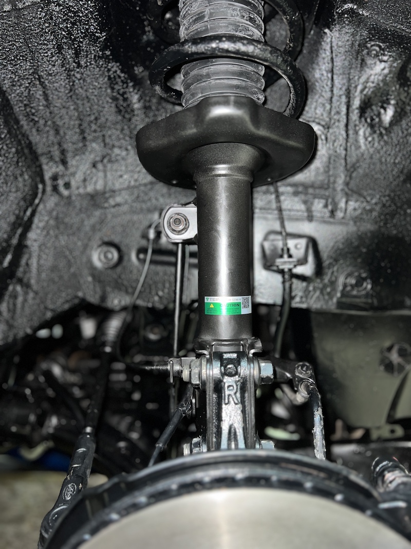 Honda CRV Gen3 | โช้คอัพ Tein EnduraPro Basic + ลูกหมาก 555 ญี่ปุ่นแท้ | คืนความหนึบแน่น - ยางเจริญรุ่งเรือง เราจัดชุดอัปเกรดช่วงล่างคุณภาพสูง! โช้คอัพ Tein EnduraPro Basic: คืนความ หนึบแน่น สไตล์ญี่ปุ่น ด้วยเทคโนโลยี H.B.S. ช่วยซับแรงกระแทกจากหลุมบ่อ ลูกหมากชุดใหญ่ (ตอง 5 ญี่ปุ่นแท้): เปลี่ยนชุดลูกหมากที่จำเป็นด้วยอะไหล่ "แน่น เหนียว ทนทาน" จาก Sankei 555 คืนความแม่นยำให้ระบบบังคับเลี้ยว สิ่งที่จะได้รับหลังจากติดตั้ง: ช่วงล่างหนึบ มั่นคง: เข้าโค้งมั่นใจ ลดอาการโคลงเคลง พร้อมการซับแรงกระแทกที่ดีขึ้น พวงมาลัยแม่นยำ: แก้ปัญหาอาการหลวม, เสียงดัง และคืนความสมบูรณ์ให้การควบคุม คุณภาพพรีเมียม: ใช้โช้คอัพคุณภาพสูง และลูกหมากญี่ปุ่นแท้ที่ไว้ใจได้ในความทนทาน จบครบในที่เดียว: ติดตั้ง Setup และตั้งศูนย์โดยทีมช่างผู้เชี่ยวชาญ เหมาะสำหรับใคร? เจ้าของ CRV Gen3 ที่ต้องการฟื้นฟูช่วงล่างให้กลับมาสมบูรณ์แบบ 100% ผู้ที่ต้องการอะไหล่ที่ทนทาน เน้นความปลอดภัยและสมรรถนะการขับขี่ อย่าปล่อยให้อะไหล่เสื่อม! แวะมาตรวจเช็กกับผู้เชี่ยวชาญวันนี้ครับ สอบถามข้อมูลเพิ่มเติม หรือนัดหมายเข้ารับบริการ ️ : 08-6569-1915 ️ : 08-6544-5963 Line id : @88rw Location : https://goo.gl/maps/HrNUAZXPN94KvxZ98 Facebook : https://www.facebook.com/88rwtire #Honda #CRV #Tein #EnduraPro #ลูกหมาก555 #ช่วงล่าง #โช้คอัพ #ยางเจริญรุ่งเรือง #นนทบุรี #งามวงศ์วาน #ตั้งศูนย์ #อะไหล่ช่วงล่าง Honda CRV Gen3 | โช้คอัพ Tein EnduraPro Basic + ลูกหมาก 555 ญี่ปุ่นแท้ | คืนความหนึบแน่น - ยางเจริญรุ่งเรือง เราจัดชุดอัปเกรดช่วงล่างคุณภาพสูง! โช้คอัพ Tein EnduraPro Basic: คืนความ หนึบแน่น สไตล์ญี่ปุ่น ด้วยเทคโนโลยี H.B.S. ช่วยซับแรงกระแทกจากหลุมบ่อ ลูกหมากชุดใหญ่ (ตอง 5 ญี่ปุ่นแท้): เปลี่ยนชุดลูกหมากที่จำเป็นด้วยอะไหล่ "แน่น เหนียว ทนทาน" จาก Sankei 555 คืนความแม่นยำให้ระบบบังคับเลี้ยว สิ่งที่จะได้รับหลังจากติดตั้ง: ช่วงล่างหนึบ มั่นคง: เข้าโค้งมั่นใจ ลดอาการโคลงเคลง พร้อมการซับแรงกระแทกที่ดีขึ้น พวงมาลัยแม่นยำ: แก้ปัญหาอาการหลวม, เสียงดัง และคืนความสมบูรณ์ให้การควบคุม คุณภาพพรีเมียม: ใช้โช้คอัพคุณภาพสูง และลูกหมากญี่ปุ่นแท้ที่ไว้ใจได้ในความทนทาน จบครบในที่เดียว: ติดตั้ง Setup และตั้งศูนย์โดยทีมช่างผู้เชี่ยวชาญ เหมาะสำหรับใคร? เจ้าของ CRV Gen3 ที่ต้องการฟื้นฟูช่วงล่างให้กลับมาสมบูรณ์แบบ 100% ผู้ที่ต้องการอะไหล่ที่ทนทาน เน้นความปลอดภัยและสมรรถนะการขับขี่ อย่าปล่อยให้อะไหล่เสื่อม! แวะมาตรวจเช็กกับผู้เชี่ยวชาญวันนี้ครับ สอบถามข้อมูลเพิ่มเติม หรือนัดหมายเข้ารับบริการ ️ : 08-6569-1915 ️ : 08-6544-5963 Line id : @88rw Location : https://goo.gl/maps/HrNUAZXPN94KvxZ98 Facebook : https://www.facebook.com/88rwtire #Honda #CRV #Tein #EnduraPro #ลูกหมาก555 #ช่วงล่าง #โช้คอัพ #ยางเจริญรุ่งเรือง #นนทบุรี #งามวงศ์วาน #ตั้งศูนย์ #อะไหล่ช่วงล่าง