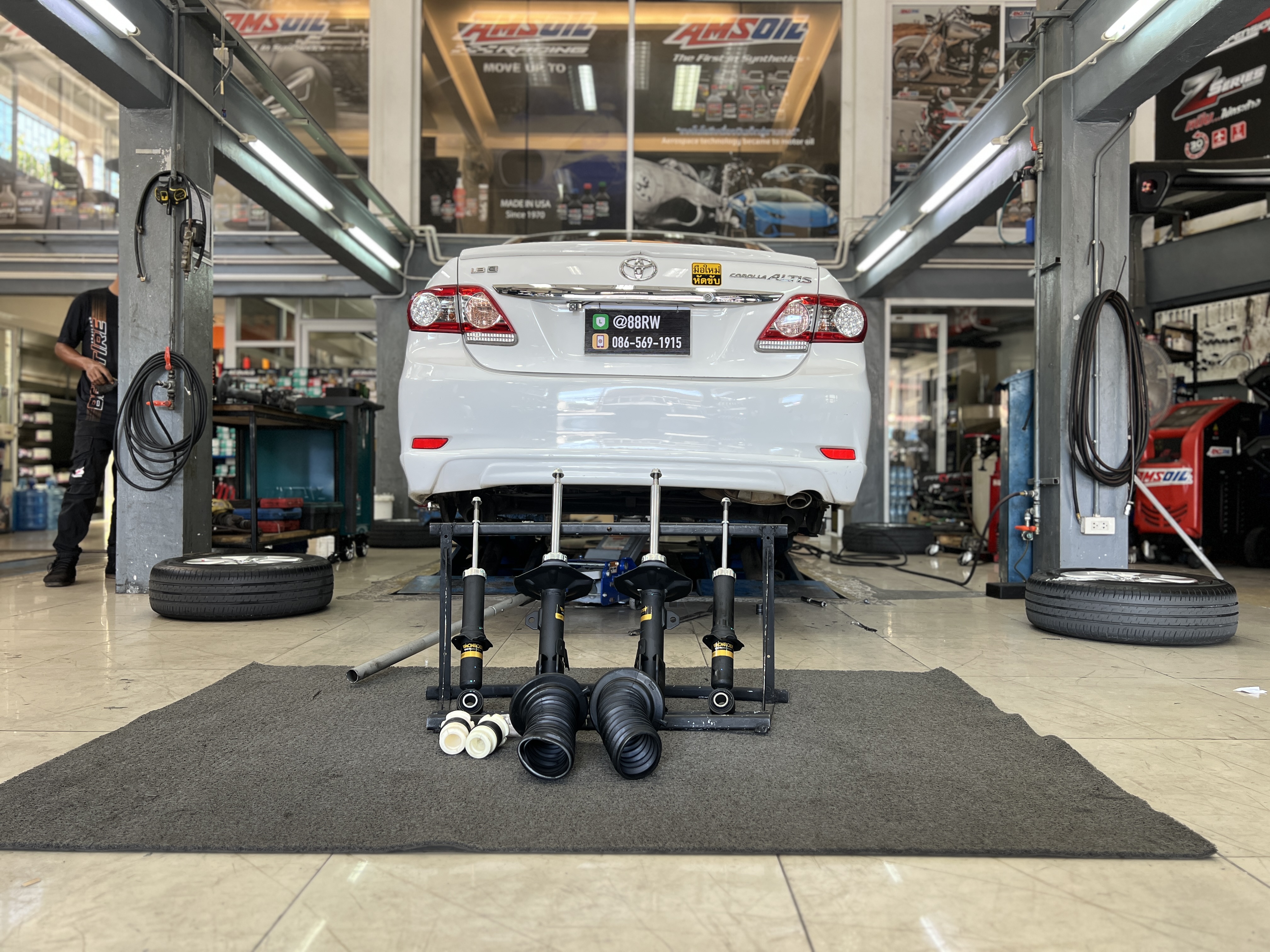 Toyota Altis 2008 | โช้คอัพ Monroe OE Spectrum | คืนฟีลลิ่งรถยุโรป นุ่มสบาย | ติดตั้งตั้งศูนย์ นนทบุรี ใครใช้ Toyota Altis (รุ่นปี 2008) แล้วฝันอยากได้ช่วงล่างที่ นุ่มนวล, ขับสบาย, และมั่นคง สไตล์รถยุโรป... โช้คอัพ Monroe OE Spectrum คือคำตอบที่ถูกค้นหามากที่สุด! ติดตั้งโช้คอัพ Monroe OE Spectrum (พร้อมอะไหล่ส่วนควบใหม่ครบชุด) สิ่งที่จะได้รับหลังจากติดตั้ง: ฟีลลิ่งแบบรถยุโรปแท้: โช้คอัพ Monroe OE Spectrum ให้ความ นุ่มนวล และยืดหยุ่นสูง ขับสบายในทุกสภาพถนน ไร้กังวลเรื่องเสียง: เทคโนโลยี ICV ช่วยลดแรงสั่นสะเทือนและเสียงรบกวนในห้องโดยสาร ทำให้การขับขี่เงียบขึ้น ความมั่นคงที่เพิ่มขึ้น: รถทรงตัวได้นิ่งขึ้น ลดอาการโคลงเคลง เข้าโค้งมั่นใจ จบครบในที่เดียว: ติดตั้งโดยทีมช่างผู้เชี่ยวชาญ พร้อมบริการ ตั้งศูนย์ (Hunter) ที่ร้าน ยางเจริญรุ่งเรือง นนทบุรี เหมาะสำหรับใคร? เจ้าของ Altis ที่ต้องการ ความสบายสูงสุด ในการขับขี่ประจำวัน ผู้ที่ต้องการอัปเกรดช่วงล่างให้ได้ฟีลลิ่ง "หนึบ นุ่ม" ที่เหนือกว่าโช้คเดิม เปลี่ยนรถคุณให้ขับขี่สนุกและสบายกว่าเดิม! นัดหมายเข้ารับบริการได้เลยครับ สอบถามข้อมูลเพิ่มเติม หรือนัดหมายเข้ารับบริการ ️ : 08-6569-1915 ️ : 08-6544-5963 Line id : @88rw Location : https://goo.gl/maps/HrNUAZXPN94KvxZ98 Facebook : https://www.facebook.com/88rwtire #Toyota #Altis #Altis2008 #Monroe #OESpectrum #โช้คอัพ #ช่วงล่าง #ยางเจริญรุ่งเรือง #นนทบุรี #งามวงศ์วาน #ตั้งศูนย์ #รถยุโรป #ร้านซ่อมช่วงล่างดีๆใกล้ฉัน Toyota Altis 2008 | โช้คอัพ Monroe OE Spectrum | คืนฟีลลิ่งรถยุโรป นุ่มสบาย | ติดตั้งตั้งศูนย์ นนทบุรี ใครใช้ Toyota Altis (รุ่นปี 2008) แล้วฝันอยากได้ช่วงล่างที่ นุ่มนวล, ขับสบาย, และมั่นคง สไตล์รถยุโรป... โช้คอัพ Monroe OE Spectrum คือคำตอบที่ถูกค้นหามากที่สุด! ติดตั้งโช้คอัพ Monroe OE Spectrum (พร้อมอะไหล่ส่วนควบใหม่ครบชุด) สิ่งที่จะได้รับหลังจากติดตั้ง: ฟีลลิ่งแบบรถยุโรปแท้: โช้คอัพ Monroe OE Spectrum ให้ความ นุ่มนวล และยืดหยุ่นสูง ขับสบายในทุกสภาพถนน ไร้กังวลเรื่องเสียง: เทคโนโลยี ICV ช่วยลดแรงสั่นสะเทือนและเสียงรบกวนในห้องโดยสาร ทำให้การขับขี่เงียบขึ้น ความมั่นคงที่เพิ่มขึ้น: รถทรงตัวได้นิ่งขึ้น ลดอาการโคลงเคลง เข้าโค้งมั่นใจ จบครบในที่เดียว: ติดตั้งโดยทีมช่างผู้เชี่ยวชาญ พร้อมบริการ ตั้งศูนย์ (Hunter) ที่ร้าน ยางเจริญรุ่งเรือง นนทบุรี เหมาะสำหรับใคร? เจ้าของ Altis ที่ต้องการ ความสบายสูงสุด ในการขับขี่ประจำวัน ผู้ที่ต้องการอัปเกรดช่วงล่างให้ได้ฟีลลิ่ง "หนึบ นุ่ม" ที่เหนือกว่าโช้คเดิม เปลี่ยนรถคุณให้ขับขี่สนุกและสบายกว่าเดิม! นัดหมายเข้ารับบริการได้เลยครับ สอบถามข้อมูลเพิ่มเติม หรือนัดหมายเข้ารับบริการ ️ : 08-6569-1915 ️ : 08-6544-5963 Line id : @88rw Location : https://goo.gl/maps/HrNUAZXPN94KvxZ98 Facebook : https://www.facebook.com/88rwtire #Toyota #Altis #Altis2008 #Monroe #OESpectrum #โช้คอัพ #ช่วงล่าง #ยางเจริญรุ่งเรือง #นนทบุรี #งามวงศ์วาน #ตั้งศูนย์ #รถยุโรป #ร้านซ่อมช่วงล่างดีๆใกล้ฉัน